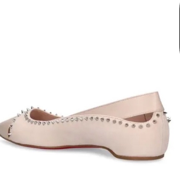 Christian Louboutin Nappa Suede Spikes Duvettina Ballerina Flats 39 Leche (NWT) - Picture 9 of 10